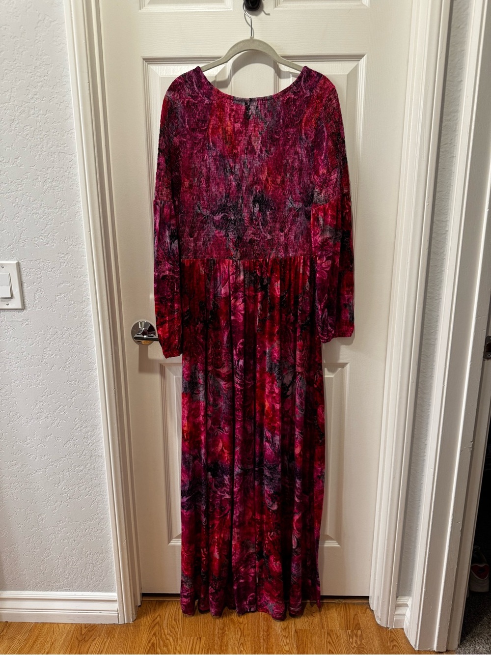 Soft Surrounding Beunissima Colorful Floral Smocked Long Sleeves Maxi Dress M - Picture 4 of 9